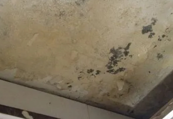 梅里斯阳台漏水维修公司分享下梅里斯卫生间渗水维修需要注意哪些问题。